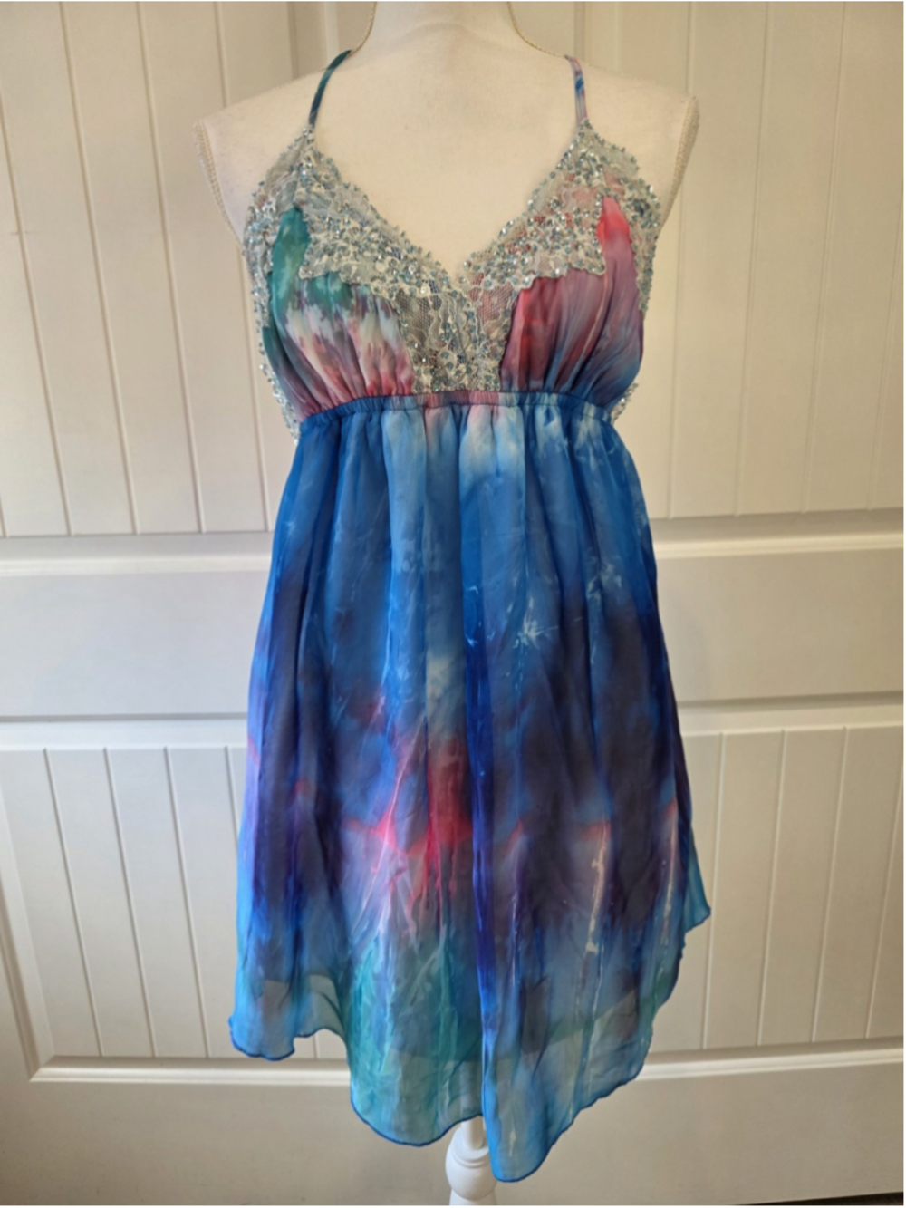 Gimmicks by BKE Beaded Tie Dye Babydoll Dress Sz L Crisscross Back Fairycore - Picture 2 of 10